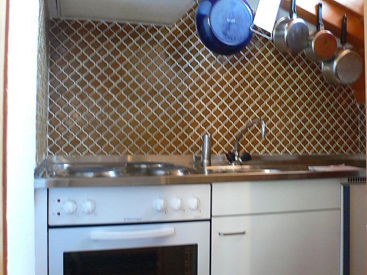 Apartment Eldorado 321 By Interhome